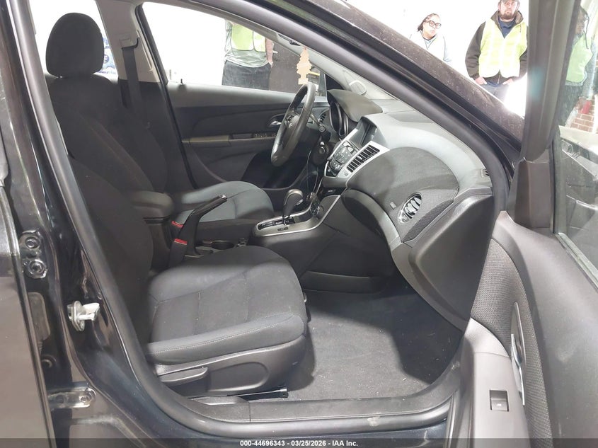 2016 CHEVROLET CRUZE LIMITED auction photo 5