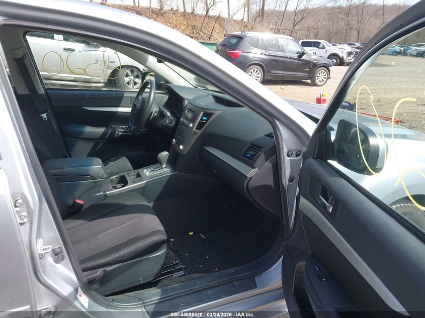 2013 Subaru Legacy 2.5I Premium