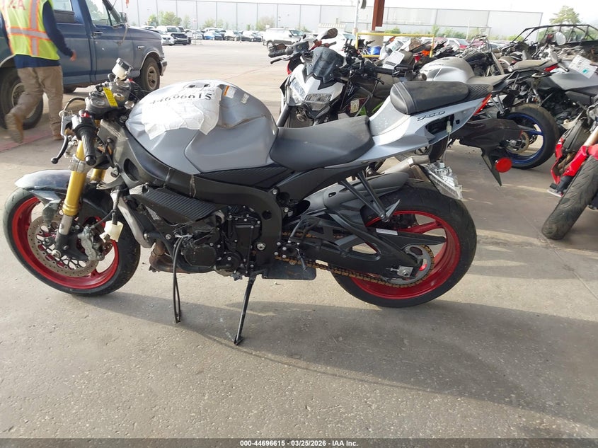 2023 Suzuki Gsx-R750 VIN: JS1GR7MA9P7100965 Lot: 44696615