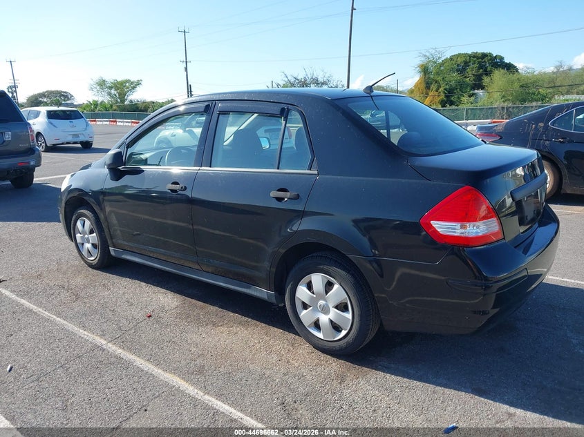 2010 Nissan Versa 1.6 Base
