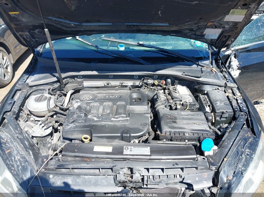 2015 Volkswagen Golf Sportwagen Tdi S 4-Door VIN: 3VWFA7AU9FM504678 Lot: 44696745