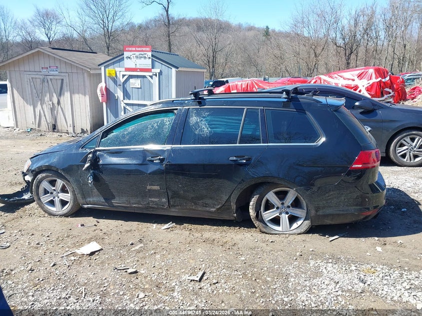 2015 Volkswagen Golf Sportwagen Tdi S 4-Door VIN: 3VWFA7AU9FM504678 Lot: 44696745