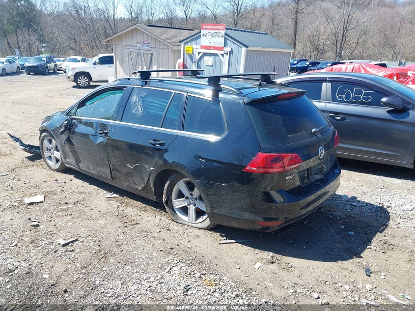 2015 Volkswagen Golf Sportwagen Tdi S 4-Door