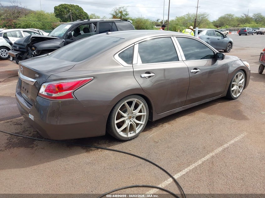 2015 NISSAN ALTIMA auction photo 4