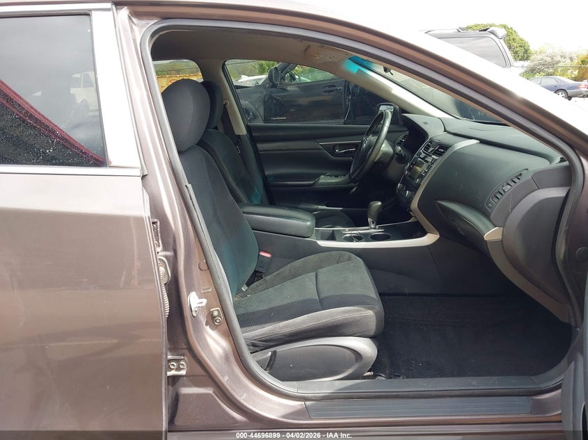 2015 NISSAN ALTIMA auction photo 5