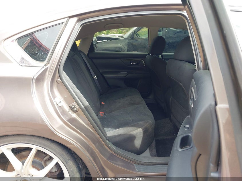 2015 NISSAN ALTIMA auction photo 8
