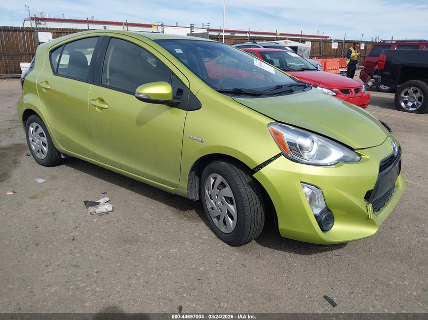 2015 TOYOTA PRIUS C TWO