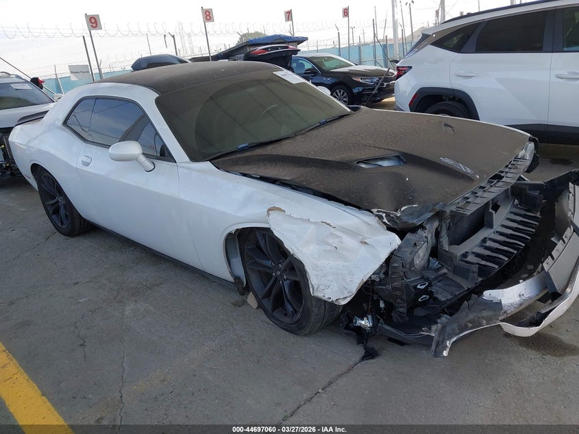 DODGE CHALLENGER - zdjęcie 1