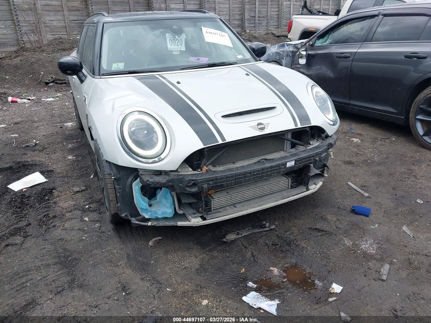 2022 Mini Clubman Cooper S VIN: WMWLV7C07N2R91192 Lot: 44697107