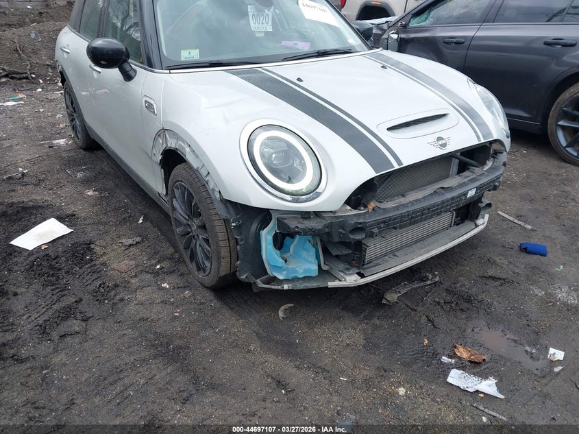 2022 Mini Clubman Cooper S VIN: WMWLV7C07N2R91192 Lot: 44697107