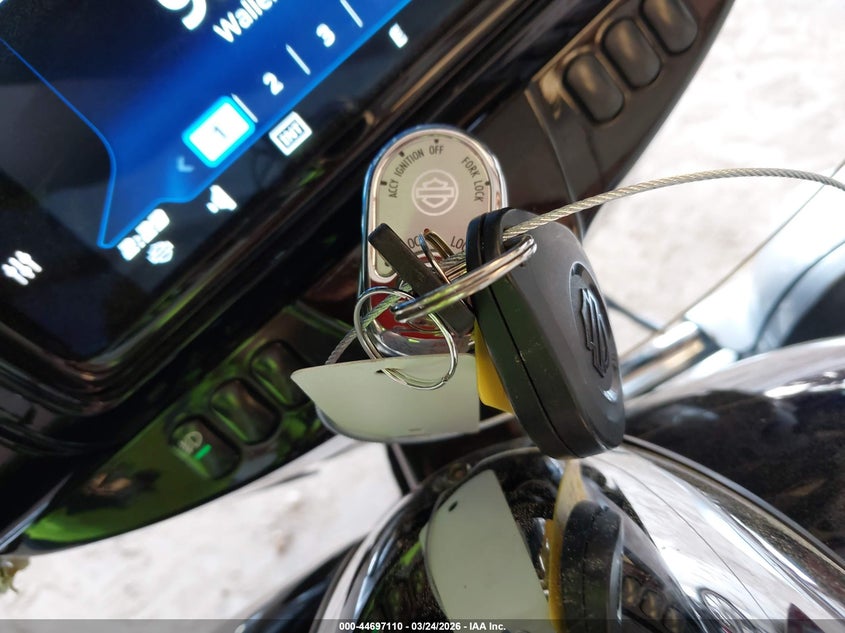 2019 Harley-Davidson Flhtk VIN: 1HD1KEF16KB626136 Lot: 44697110