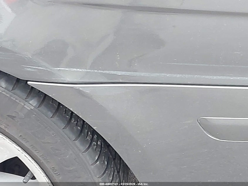 2006 BMW 750Li VIN: WBAHN83506DT35879 Lot: 44697141