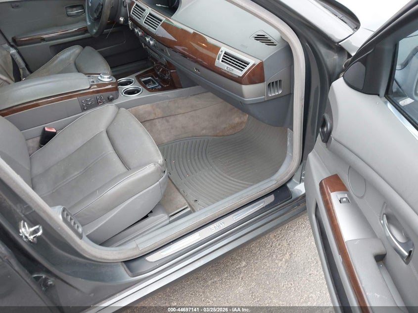 2006 BMW 750Li