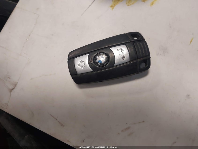 2008 BMW M3 VIN: WBSWD93548PY40661 Lot: 44697150