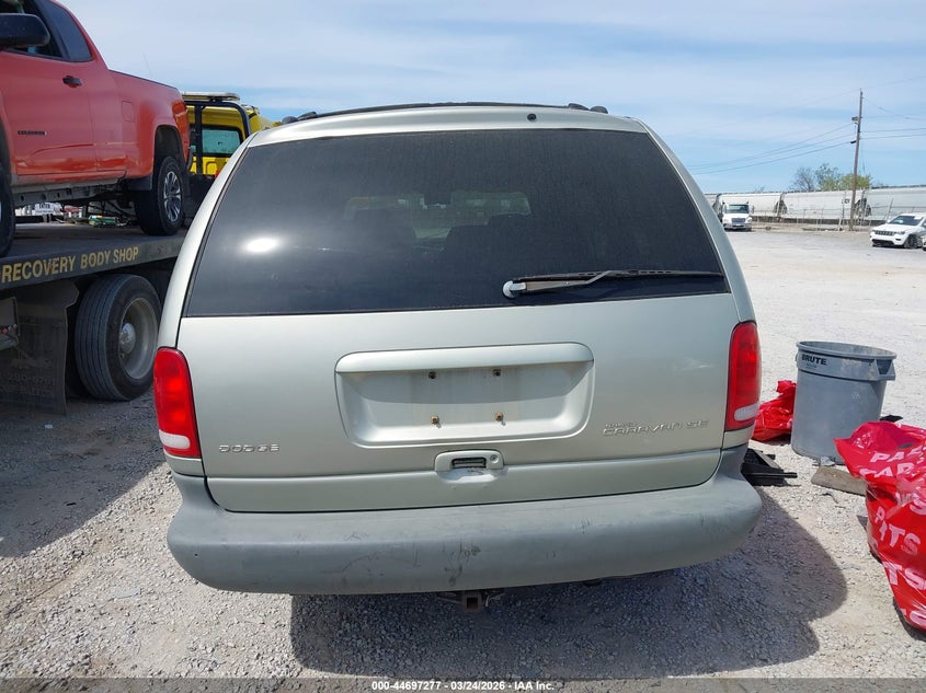 1999 Dodge Grand Caravan Se VIN: 2B4GP44G3XR169645 Lot: 44697277