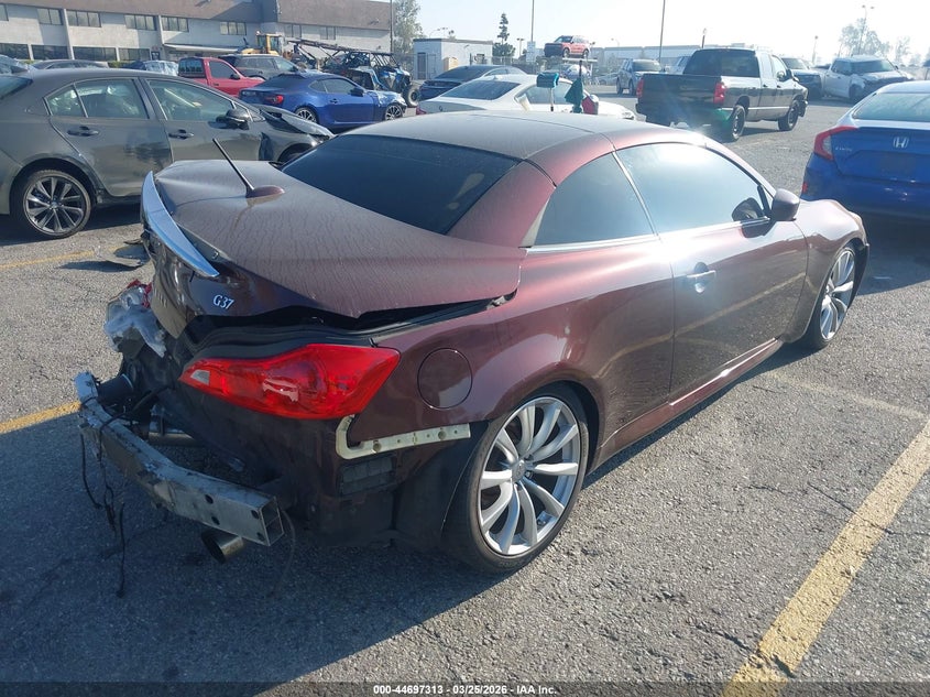 2010 Infiniti G37