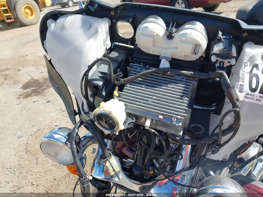 2016 Harley-Davidson Flhtcutg Tri Glide Ultra VIN: 1HD1MAL17GB857982 Lot: 44697412