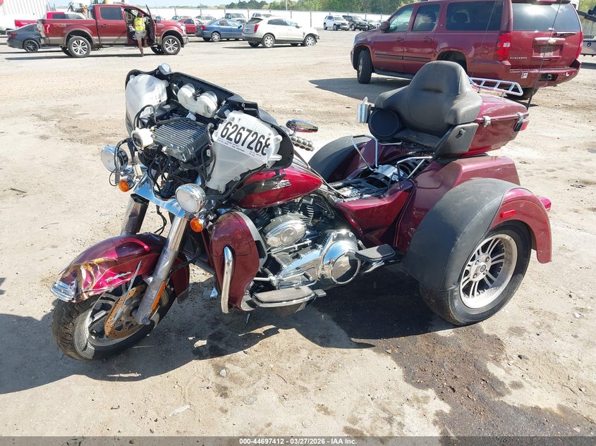 2016 Harley-Davidson Flhtcutg Tri Glide Ultra