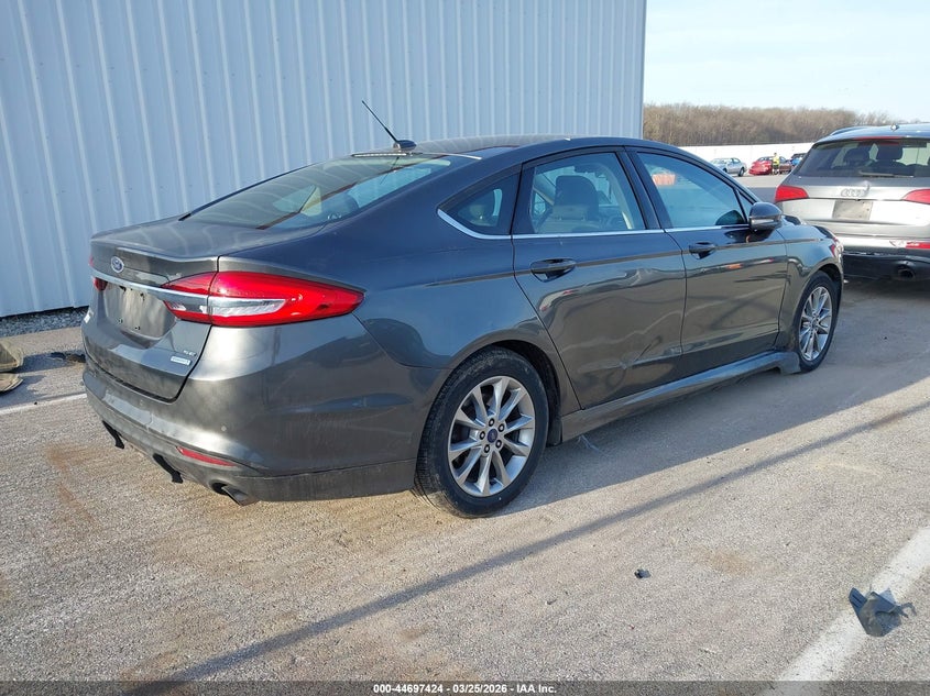 2017 Ford Fusion Se
