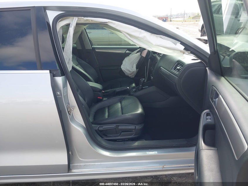 2015 Volkswagen Jetta 1.8T Se