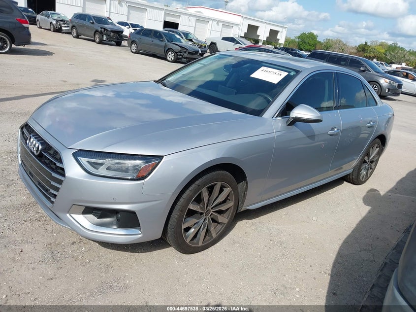 2022 Audi A4 Premium 40 Tfsi Quattro S Tronic