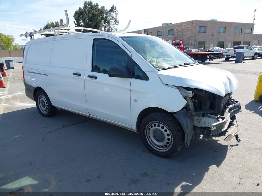 2016 Mercedes-Benz Metris