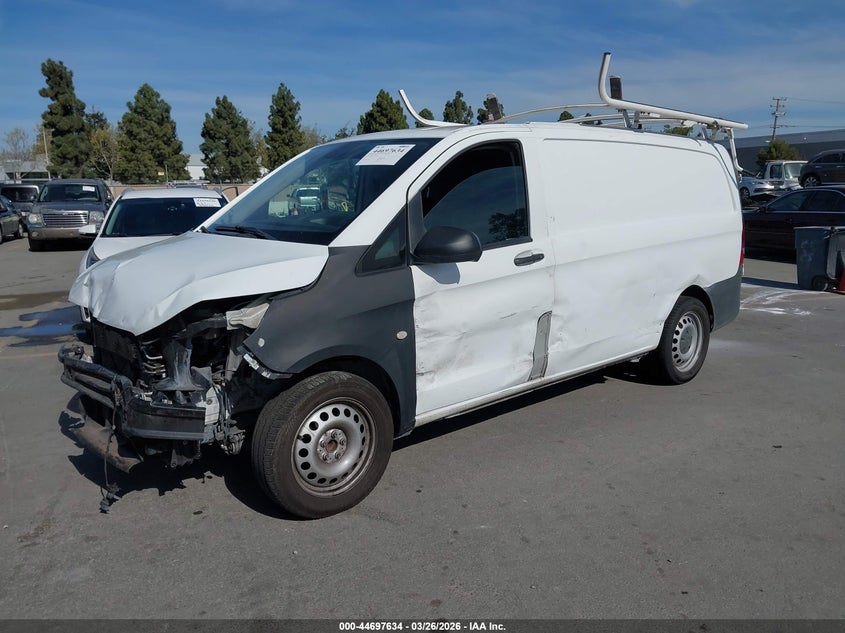 2016 Mercedes-Benz Metris