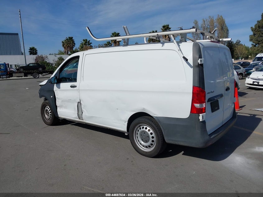 2016 Mercedes-Benz Metris