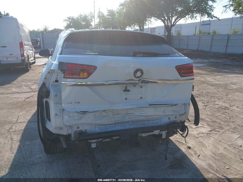 2022 Volkswagen Atlas Cross Sport 3.6L V6 Se W/Technology VIN: 1V2WE2CA9NC213044 Lot: 44697731