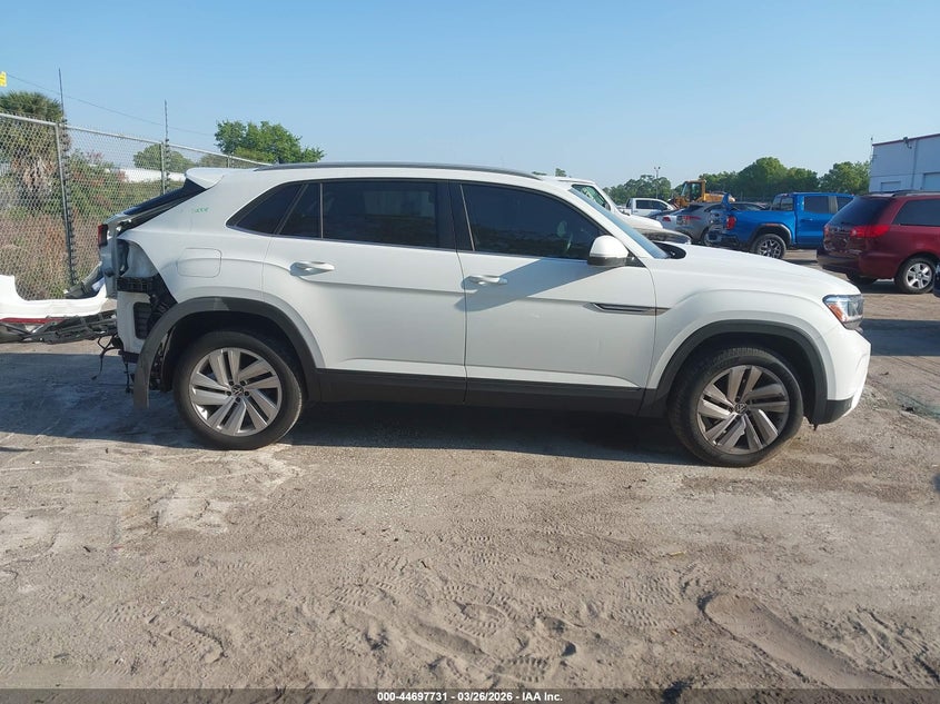 2022 Volkswagen Atlas Cross Sport 3.6L V6 Se W/Technology VIN: 1V2WE2CA9NC213044 Lot: 44697731