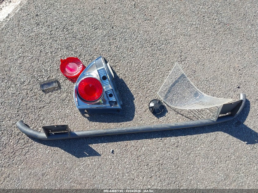 2001 Lexus Is 300 VIN: JTHBD182X10023486 Lot: 44697745