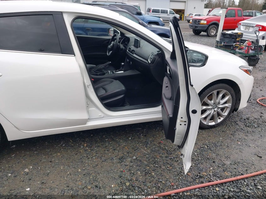 2016 Mazda Mazda3 S Grand Touring