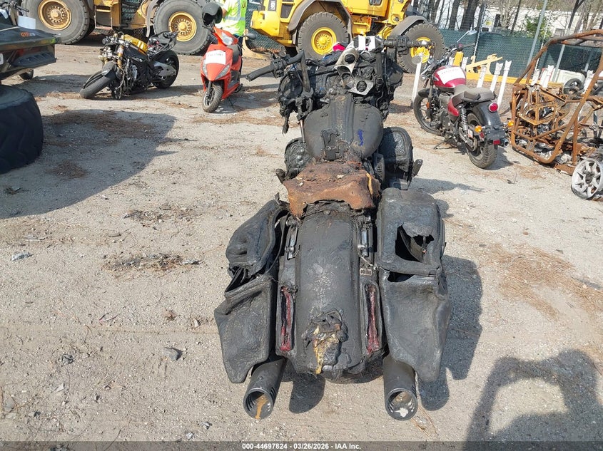 2017 Harley-Davidson Flhxse Cvo Street Glide VIN: 1HD1PXF1XHB954455 Lot: 44697824