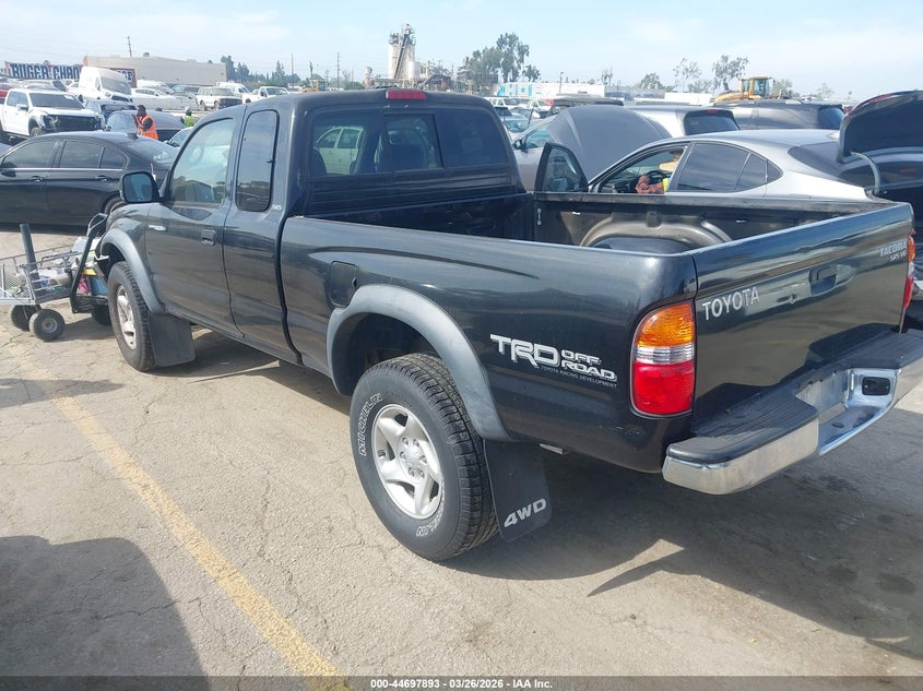 2004 Toyota Tacoma Base V6