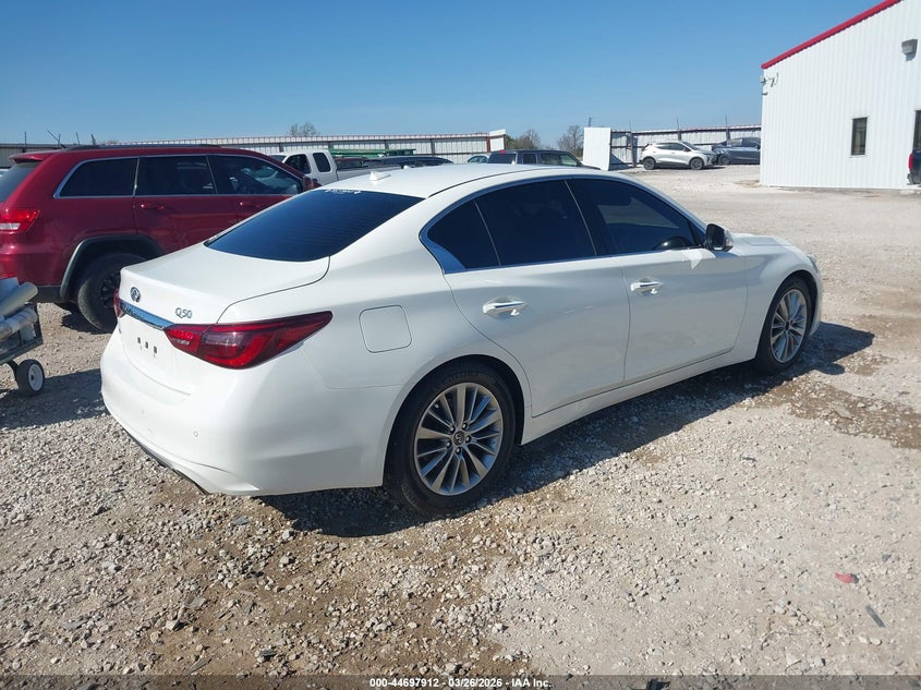 2021 Infiniti Q50 Luxe Awd