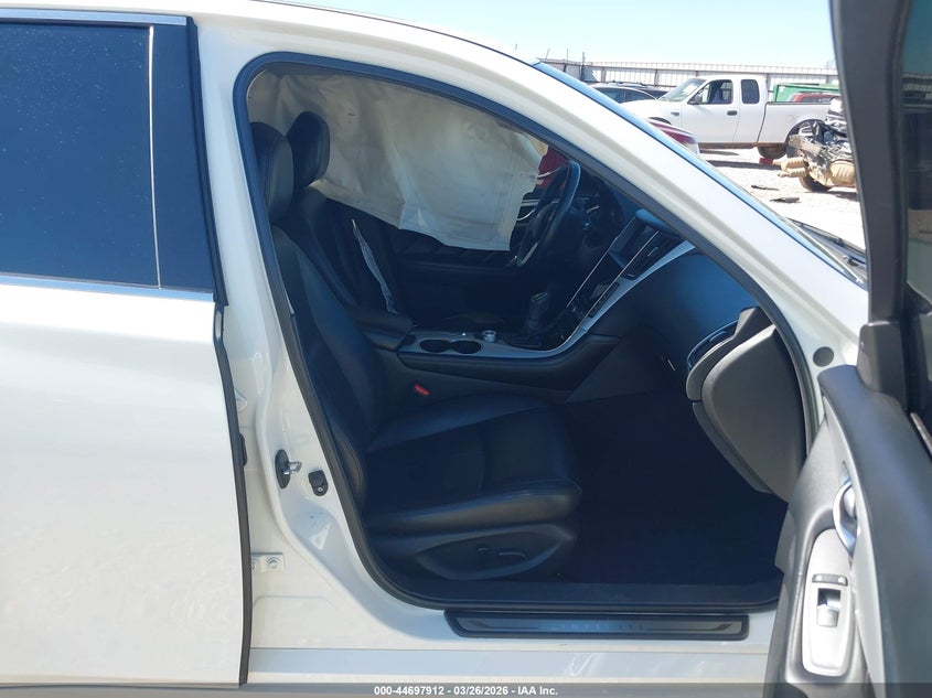 2021 Infiniti Q50 Luxe Awd