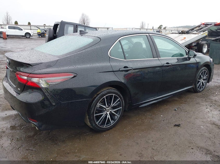 2021 Toyota Camry Se