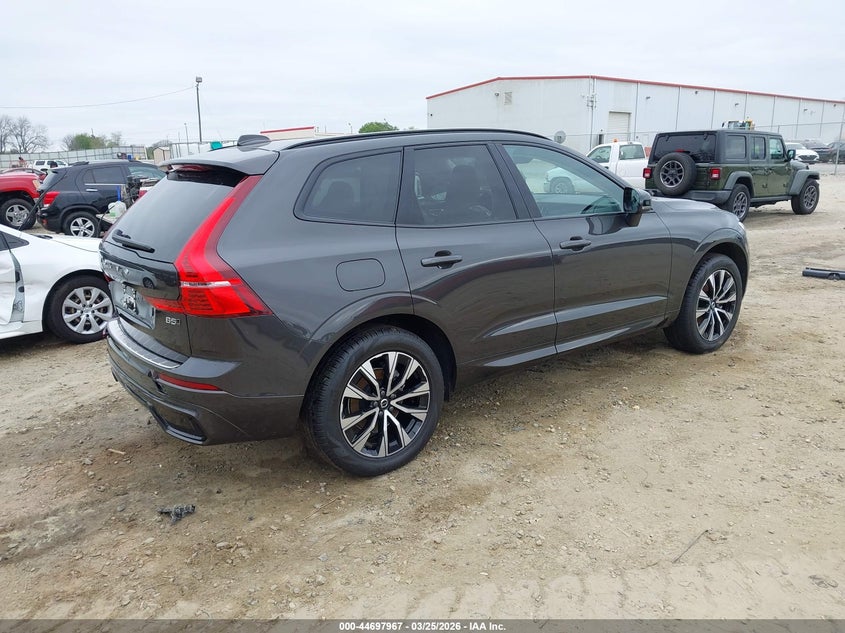 2025 Volvo Xc60 B5 Core