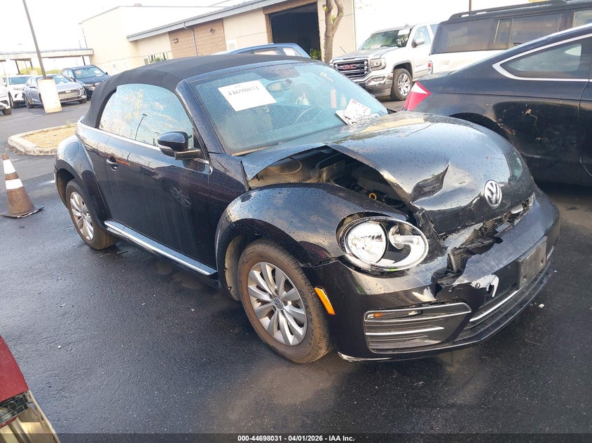 2018 Volkswagen Beetle 2.0T Coast/2.0T S/2.0T Se