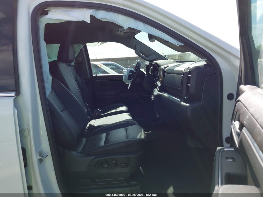 2025 GMC Sierra 1500 2Wd Short Box Slt