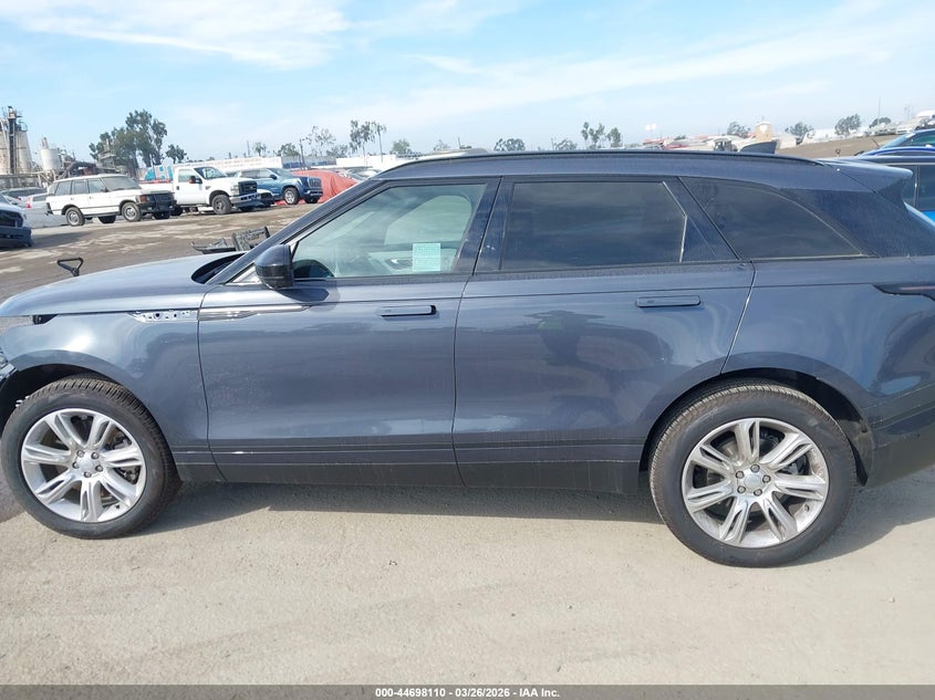 2026 Land Rover Range Rover Velar P250 S VIN: SALYJ2EX2TA820007 Lot: 44698110