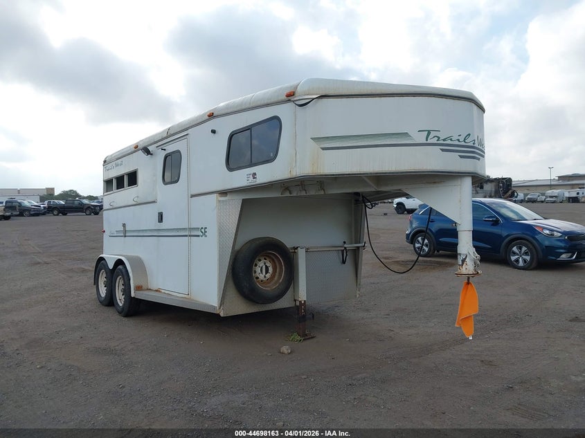 2000 Trails West Manufacturing Trailer