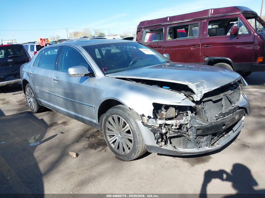 WVWAF93D058000739 VOLKSWAGEN PHAETON Photo 1