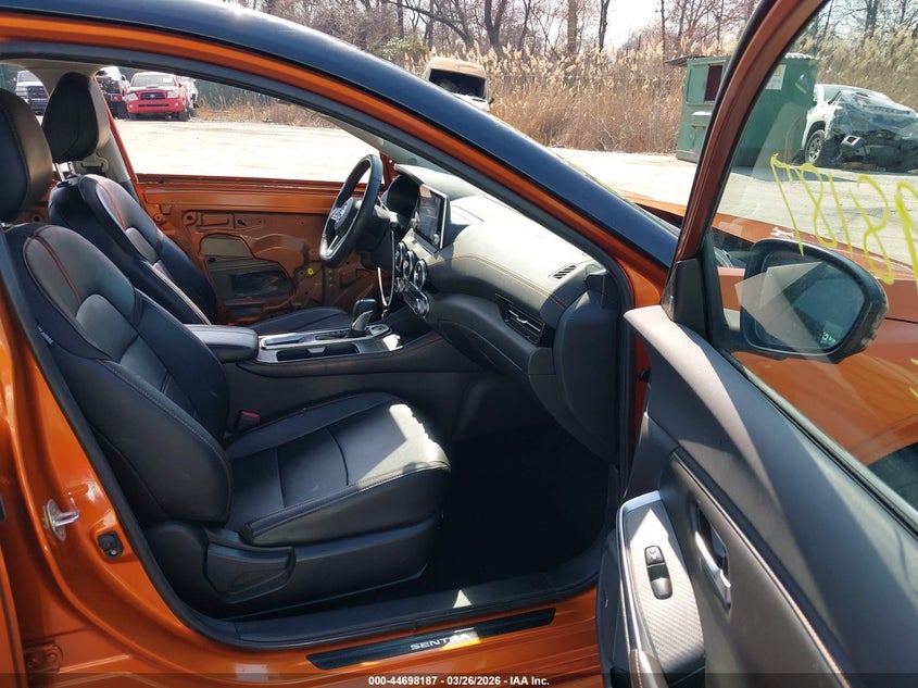 2022 Nissan Sentra Sr Xtronic Cvt