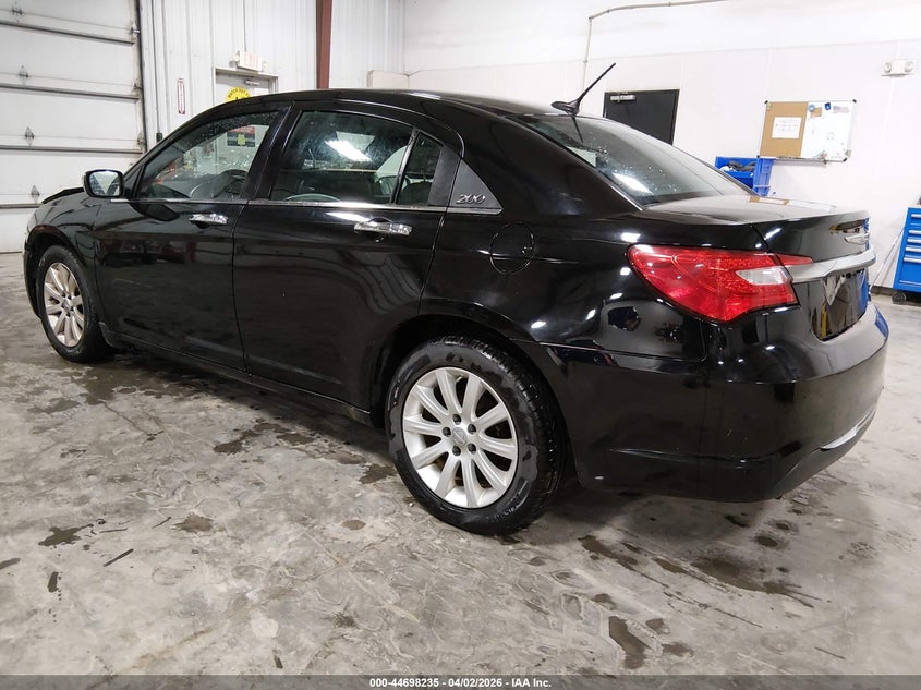 Vin: 1c3ccbcg3en108054, lot: 45195352, chrysler 200 limited 20143