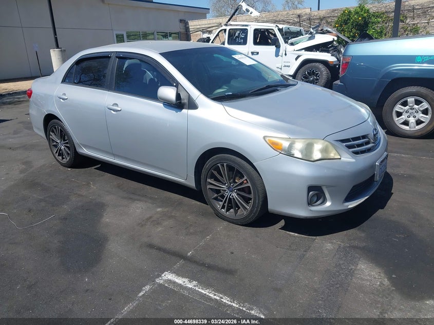 2013 Toyota Corolla Le