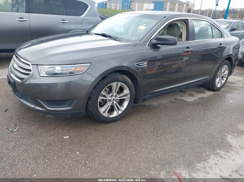 2017 Ford Taurus Se