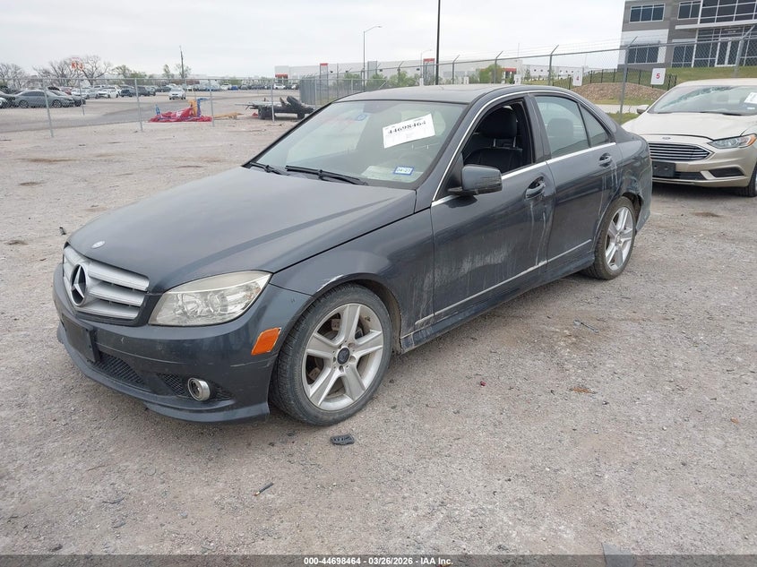 2010 Mercedes-Benz C 300 Sport
