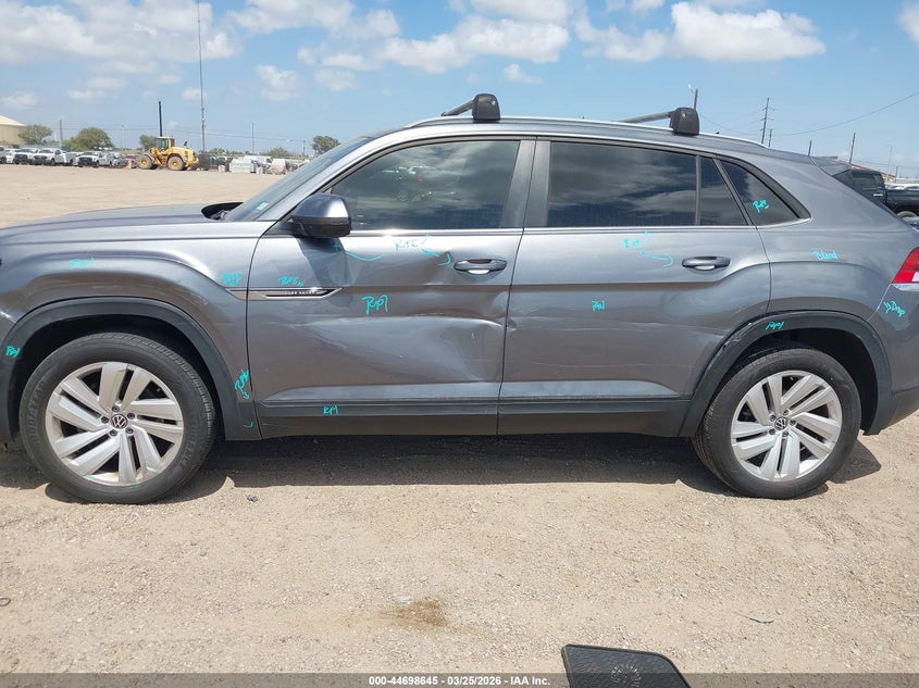2020 Volkswagen Atlas Cross Sport 2.0T Se W/Technology/2.0T Se W/Technology R-Line VIN: 1V2YC2CA8LC228288 Lot: 44698645