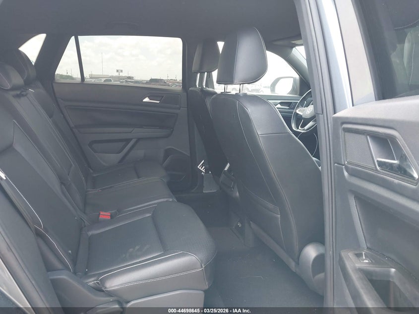 2020 Volkswagen Atlas Cross Sport 2.0T Se W/Technology/2.0T Se W/Technology R-Line VIN: 1V2YC2CA8LC228288 Lot: 44698645